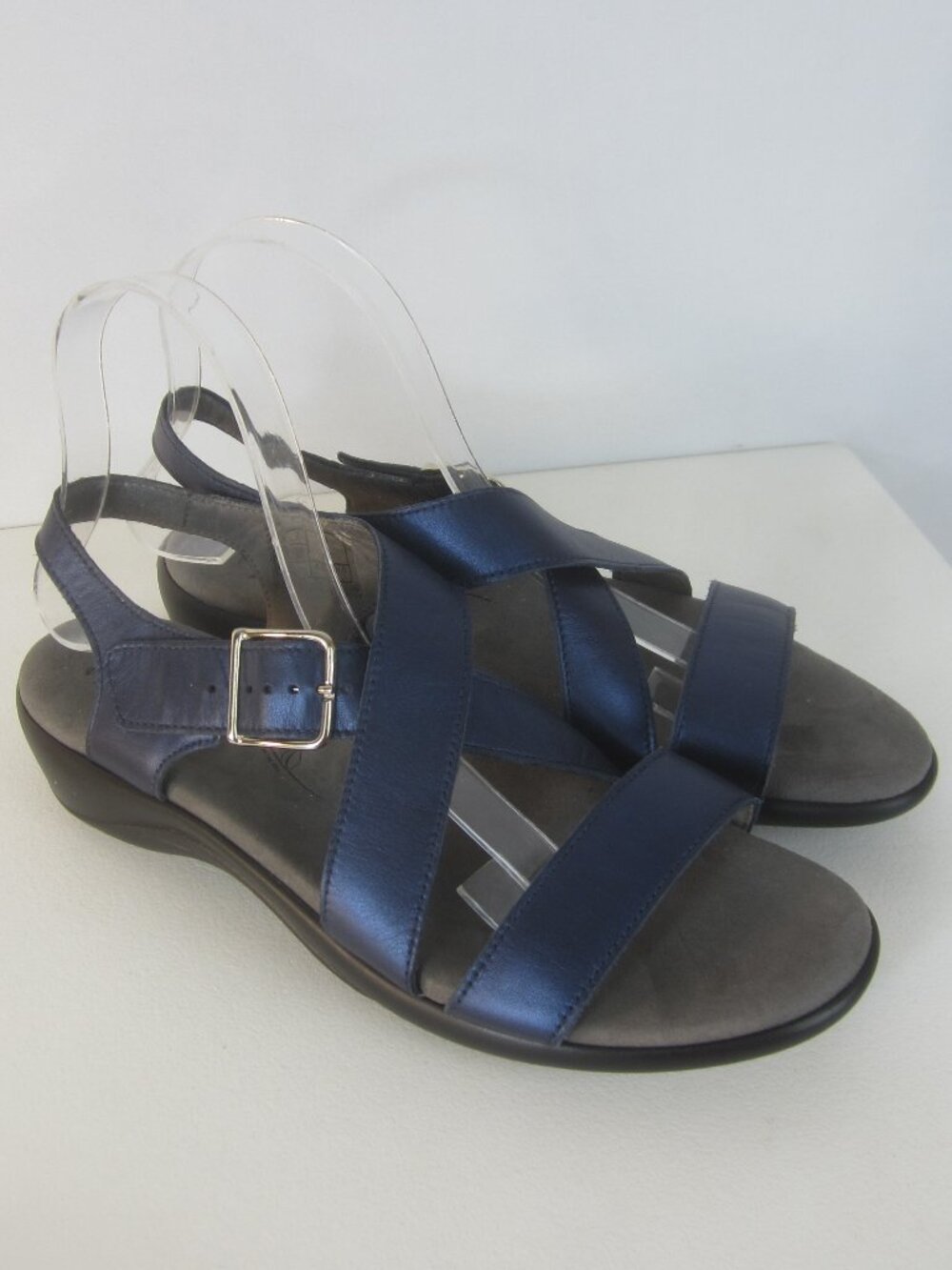 SAS Women 9 N Blue Metallic Leather Laguna Sandals Comfort Shoes Made USA $225